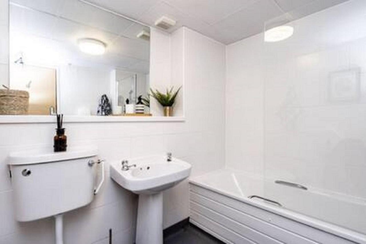 Modern Rooms And Studio, Westminster - Sk London Bagian luar foto
